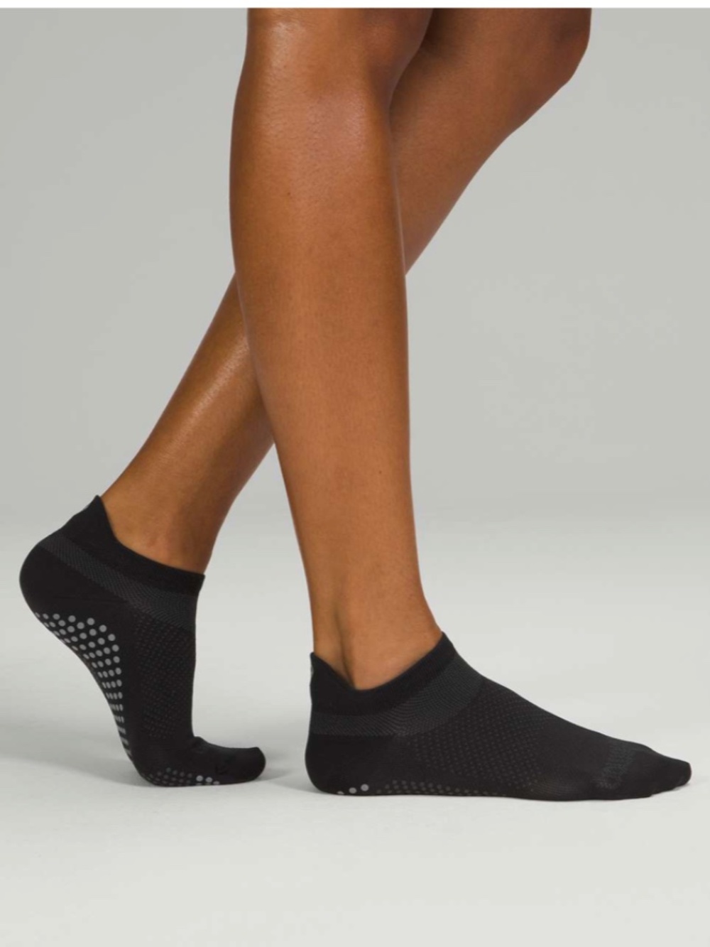 LULULEMON - Find Your Balance Socks - Studio - Medium